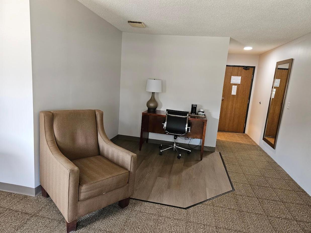 Comfort Inn Rhinelander Ngoại thất bức ảnh