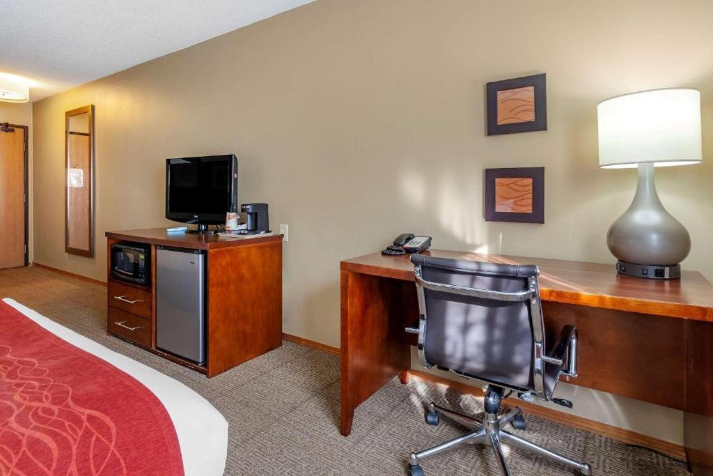 Comfort Inn Rhinelander Ngoại thất bức ảnh